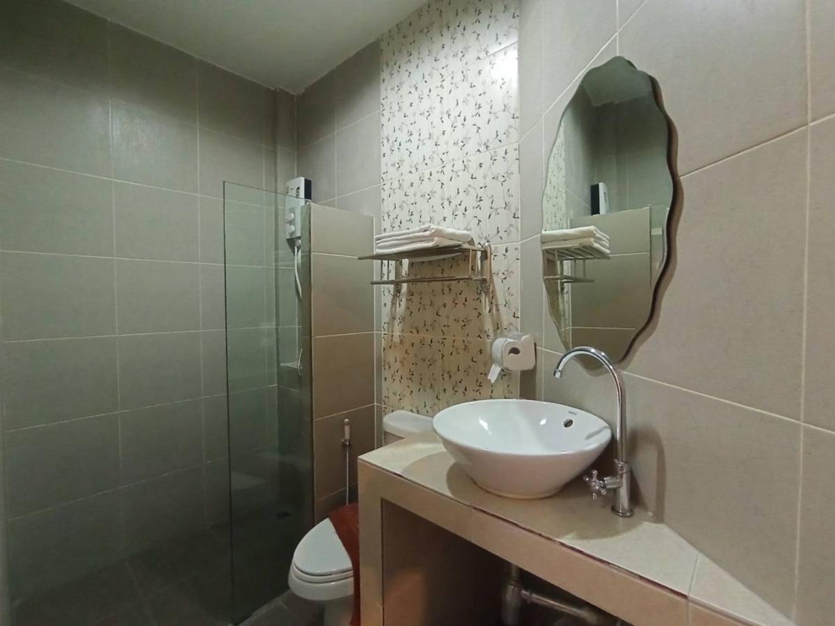 Kireeya Villa Phetcsaburi Kültér fotó
