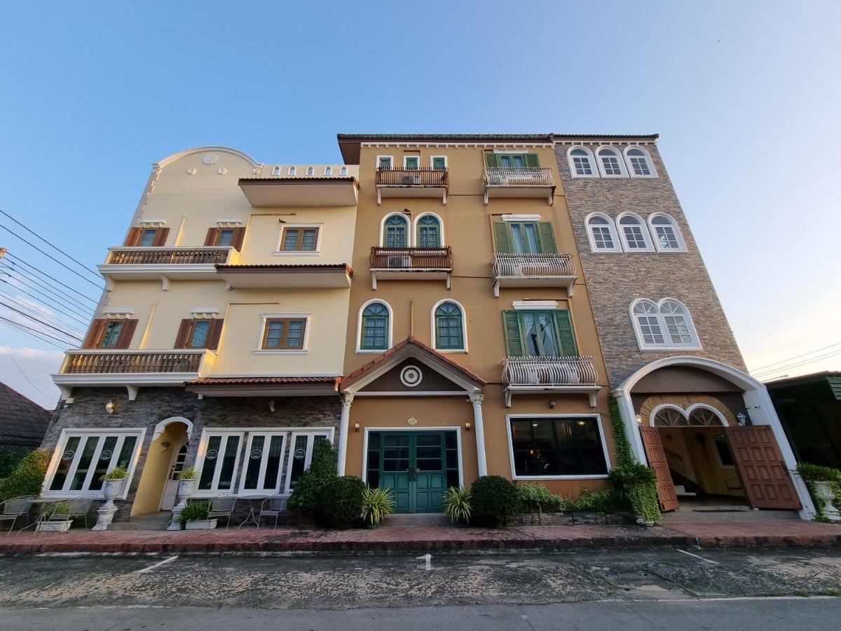 Kireeya Villa Phetcsaburi Kültér fotó