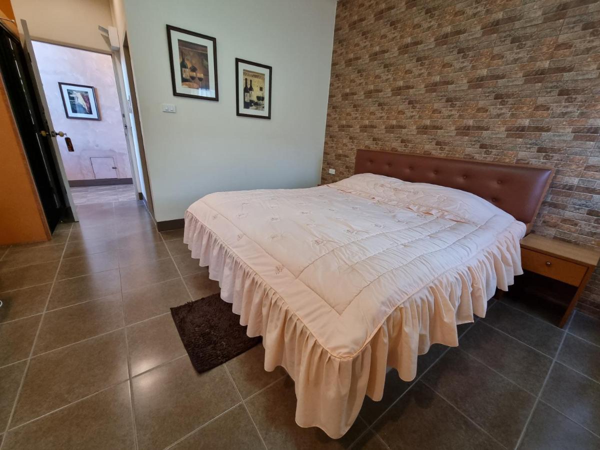 Kireeya Villa Phetcsaburi Kültér fotó